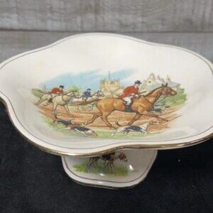 Royal Winton Pedestal Dish The Hunt